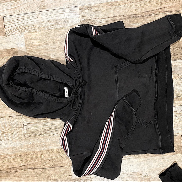 Aritzia Cropped Hoodie - Picture 1 of 3